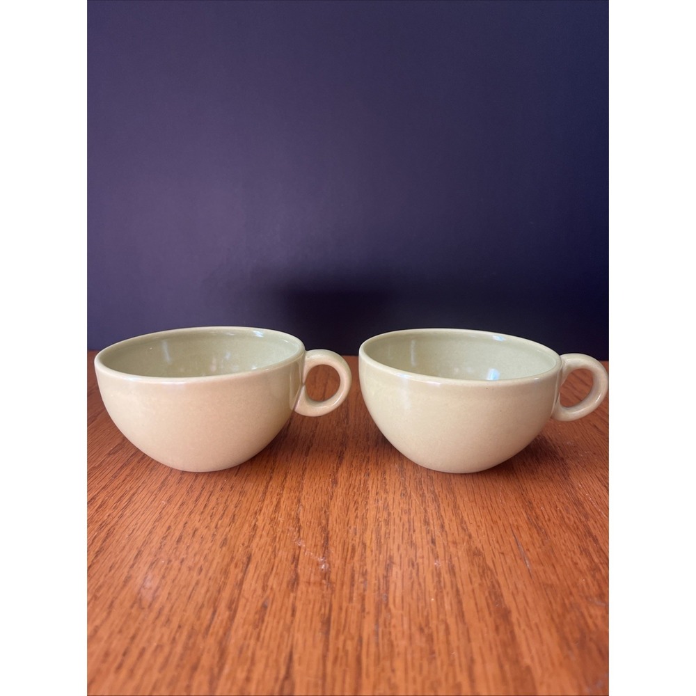 Russel Wright Steubenville Iroquois Casual China Avocado Cup Set Of 2